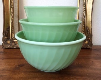 Vintage Fire King Jadeite Swirl Bowls Set Mint Green Fire King Mixsing Bowls 50's Oven Ware Jadeite Anchor Hocking