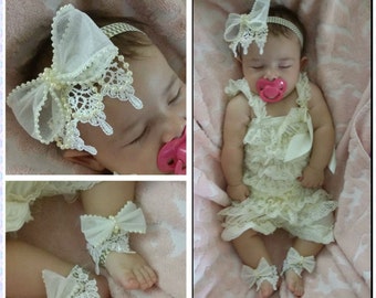 Baby hairbow and barefoot sandals, newborn headband, shabby chic hairbow, baby baptism hairbow, baby guessing outfit, baby footless sandals