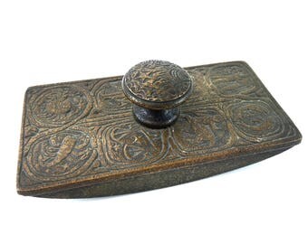 TIFFANY STUDIOS Zodiac Pattern Rocker Blotter #990