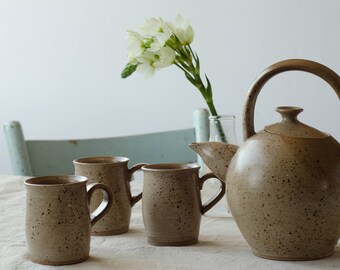 Vintage ceramic Tea set with 3 cups. Vintage pottery.