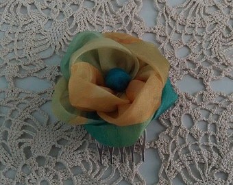 Decorative hair comb / Barrette kanzashi/Rose Blue green yellow/Fleur kanzashi/hair/fabric Barrette clip