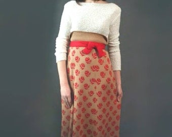 Merino wool skirt Soft skirt High waisted skirt Maxi skirt Beige skirt A-line skirt Knit skirt Long skirt Spring skirt Flared skirt Red rose