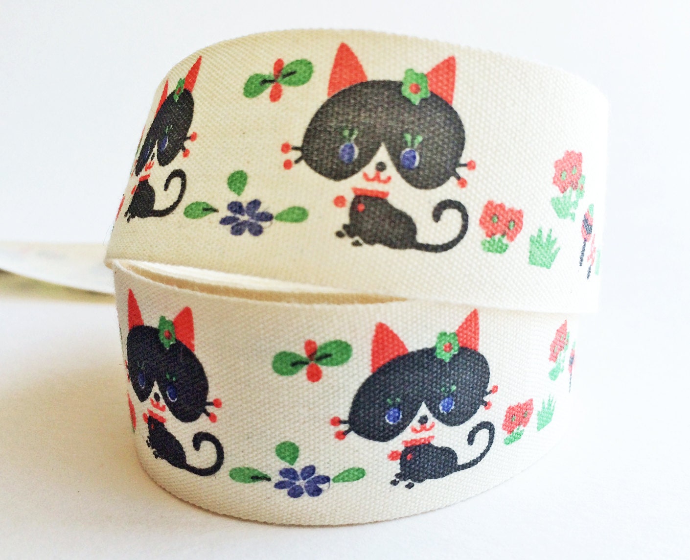 cat ribbon toy