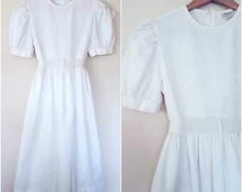 White Sundress, Flower Child, Meadow Dress
