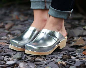 Swedish Clogs Classic Silver Leather by Lotta from Stockholm / Wooden Clogs / Handmade / Mules / Low Shoes / Scandinavian / Made in Sweden