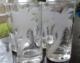 Set of 4 Vintage Federal Glass Etched Palm Tree Highball Glasses