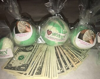 SURPRISE REAL MONEY Bath Bombs