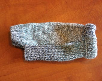 Knitted dog jacket/sweater blue.