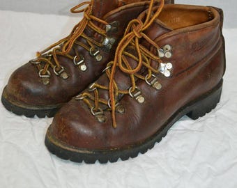 Vintage DANNER 46490 Leather Hiking Sport Work Boots 7B Mountain Light