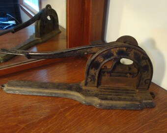Vintage Bran Find Star Plug Leaf Chewing Tobacco Cutter General Store Cigar