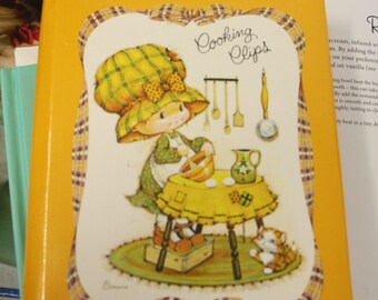 Vintage Bonnie Bonnets recipe binder, folder, vintage baking