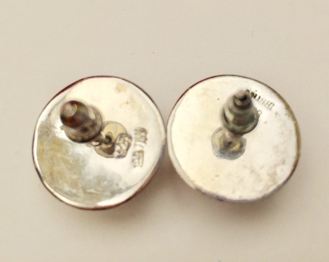 Sterling Etched round Earrings - 925 Thailand - hallow silver Button - domed Stud Earrings