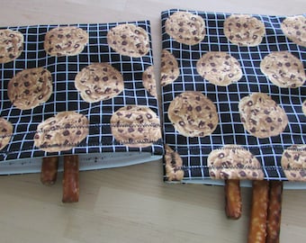 Reusable snack and sandwich bags in chocolate chip fabric