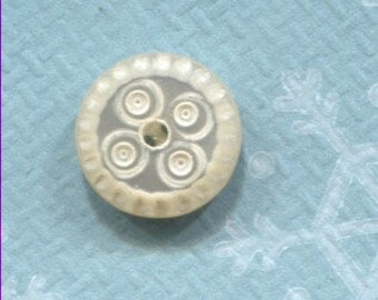 Small Vintage Carved Mother of Pearl Whistle Button-Item# 405