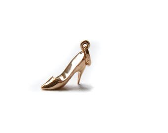 Vintage Charm in 18 Karat Gold - Charm Bracelet - Shoe Lover - Stiletto Charm - Vintage Charm - High Heeled Pendant - Shoe Charm