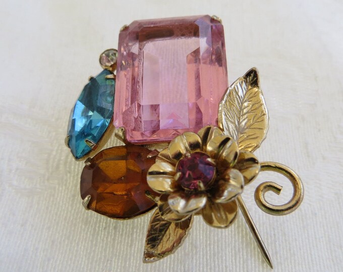 Vintage Emerald Cut Glass Brooch, Floral and Leaves Rhinestone Accents, Pink Faceted Baguette Stone