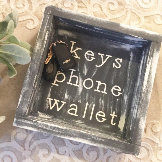 Keys phone and wallet box organization decorative box