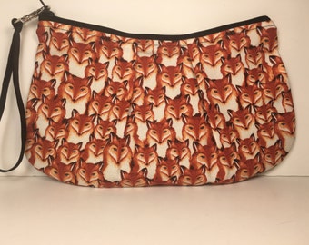 Large Fox Zippered Pleated Wristlet Pouch Bag Purse
