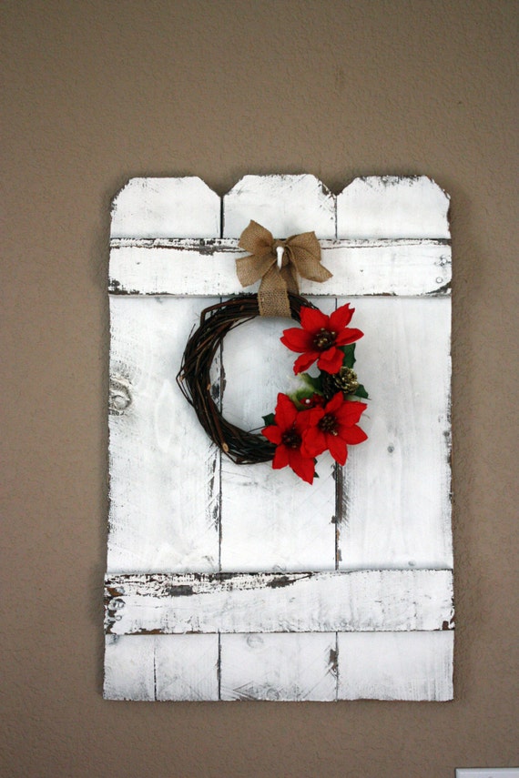 Items similar to Rustic fence wall hanging, wreath hanger wall decor