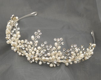 Bridal Leaf Crown, Freshwater Pearl Wedding Tiara, Silver Wedding Crown, Floral Bridal Tiara, Flower Crown, Silver Leaf Wedding Tiara HMH006