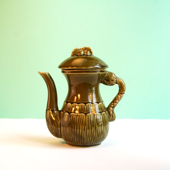 Items similar to Vintage green ceramic teapot made in Japan on Etsy