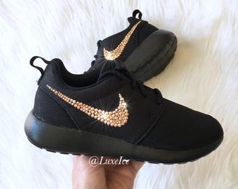 nike roshe rose gold