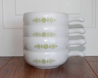 Milk Glass Soups Crocks, Set of 4 Soup Crocks, Vintage Soup Crocks, Vintage Soup Bowls, Milk Glass