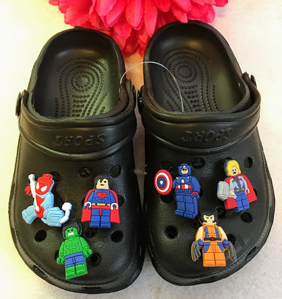 1 Set Complete Sandal Shoes Kids And 6 Lego SuperHero Charms