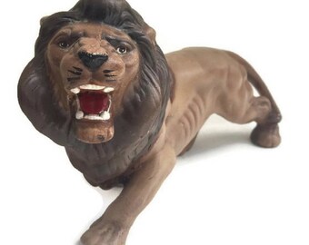 Mid Century Lion Statue Fierce African Lion Sculpture Ceramic All Original Vintage Lion Figurine LEO Horoscope Sign Bookcase Display Art