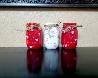Valentine's Day Mason Jars - Valentine's Day Decor - Valentine's Day Gift - Valentine's Day Vase - Valentine Mason Jar - Valentine's Day Jar