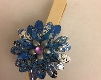Blue Soda Can Flower