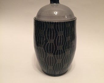 Blue and Grey Patterned Cookie Jar, Covered Pot, Handmade Pottery, Weiueheel Thrown, Great thuvhuhh)6 hvh;;)?Gift, Functional g c cg cgc x