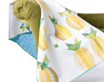 Mod Pineapples quilt pattern - Sew Kind of Wonderful Quick Curve Ruler pattern - QCR, tropical pineapple quilt, modern quilt, curves