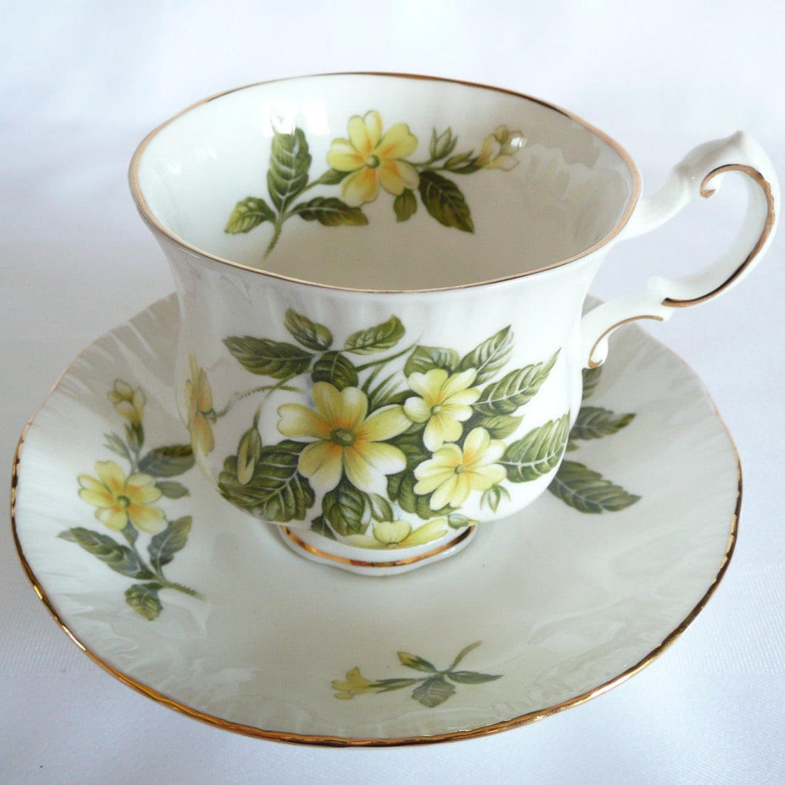 Paragon Fine Bone China Tea Cup and Saucer Flower Festival D