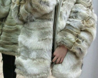 New in!Natural Real Hooded Coyote Fur Coat!