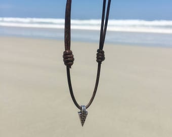 Mens Necklace Fathers Day Gift Arrowhead Necklace Mens Boho Mens Birthday Gift Mens Jewelry Arrowhead Pendant Leather Necklace Silver Arrow