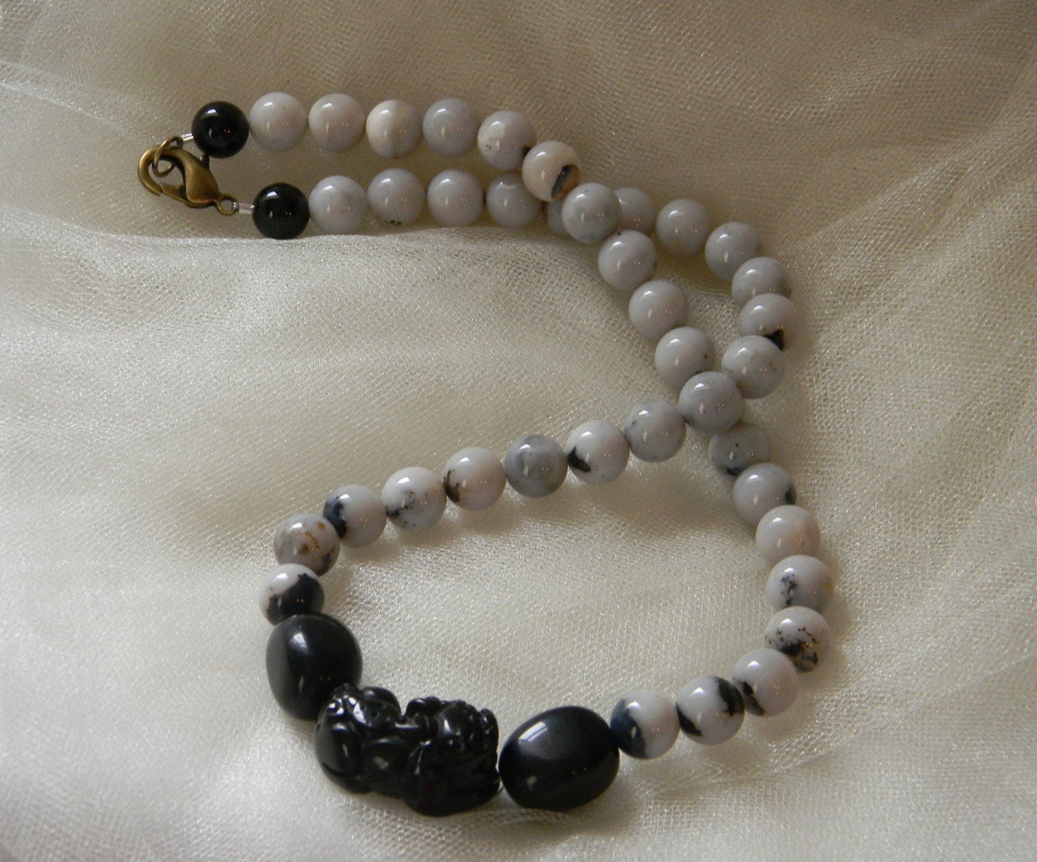 Black onyx Fu Dog pendant w silver leaf jasper beads necklace