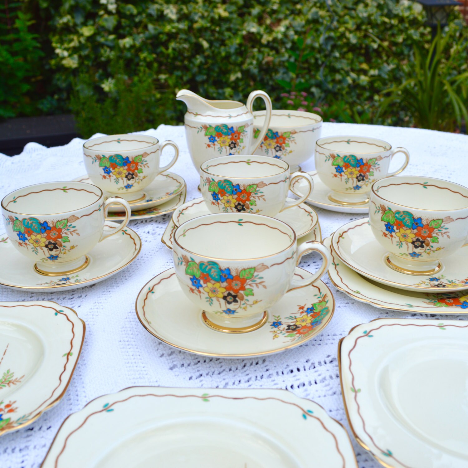 1920-30s Art Deco English China 21 pc Tea Set Teacups