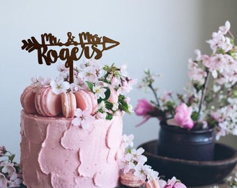 Engagement Cake Topper Wedding Cake Topper Bridal Shower Cake Topper Mr and Mrs Cake Topper Rustic Wood Cake Topper Boho Wedding Cake Topper