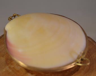 Tiny vintage brass shell jewelry box...,miniature...