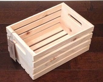 Large Flat Style Wood Crate 18L X 13W 4D Large Flat Style Wood Crate 18L X 13W 4D