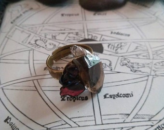 Smoky quartz and garnet ring