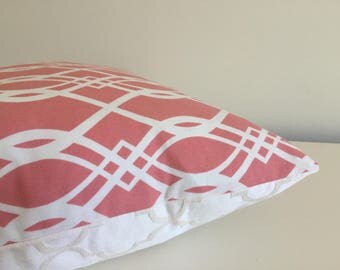 Pillow Cover Coral Geometric
