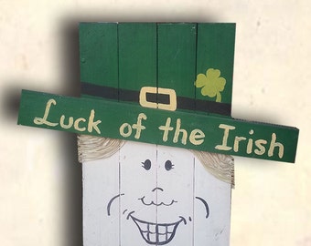 Happy St. Patrick's Day Sign - Leprechaun Sign - 4 Leaf Clover Sign - Luck of the Irish Sign - St. Patrick's Day Decor
