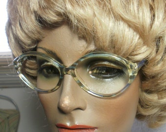 Unusual eyeglass frame by NIGURA (original vintage)
