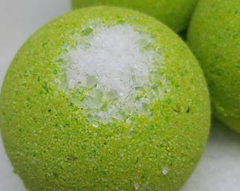 margarita bath bomb, margarita and lime bath bomb, margarita bath fizz, fun bath bomb, margarita and lime bath fizz, margarita bath