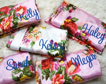 SET of 2, 3, 4, 5, 6, 7, 8, 9 Bridesmaid robes, Bridal party gift, satin floral robe, monogram robe, bridesmaids gift, Flower Gift Robe