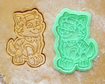 Everest cookie cutter. Paw Patrol cookies. Paw Patrol birthday decorations