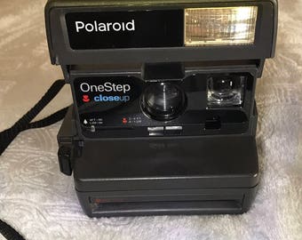 Vintage Polaroid OneStep Closeup Instant Film Camera