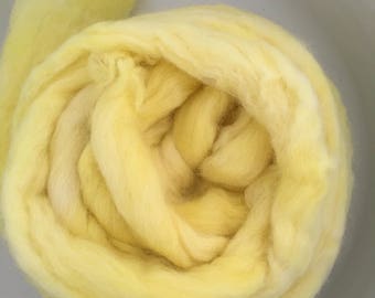 70/30 wool/alpaca blend roving